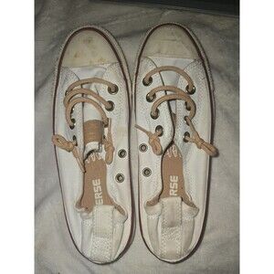 Converse Women's CTAS Shoreline Slip-On, Size 6, White Dirty Thrashed Worn